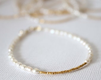 Pearl Bracelet, Gold Pearl Bracelet, Rice Pearl Bracelet, Wedding Jewelry, Bridal Bracelet, Bridesmaid gift, Freshwater Pearl Bracelet