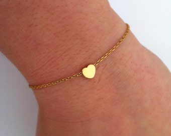 Tiny Heart Bracelet , Dainty Everyday Jewelry , Simple Love Bracelet , Gift for Mother's Day