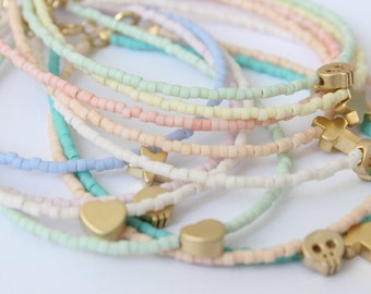Pastel charm bracelet | Seed beaded bracelet | Gold charm bracelet | tiny charm | Mint Heart bracelet | Tiny star bracelet