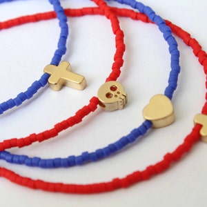 Beaded Charm Bracelet, Star charm bracelet, Heart beaded bracelet, Cross bracelet, Skull jewelry, Dainty bracelet, Minimalist bracelet