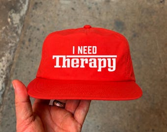 Gorra "Necesito terapia" - Gorra de surf retro - Gorra para la salud mental