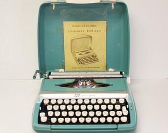 Vintage Working SCM Smith-Corona Corsair Deluxe Typewriter Turquoise Typewriter Coffee Shop Decor New Ribbon Original Case