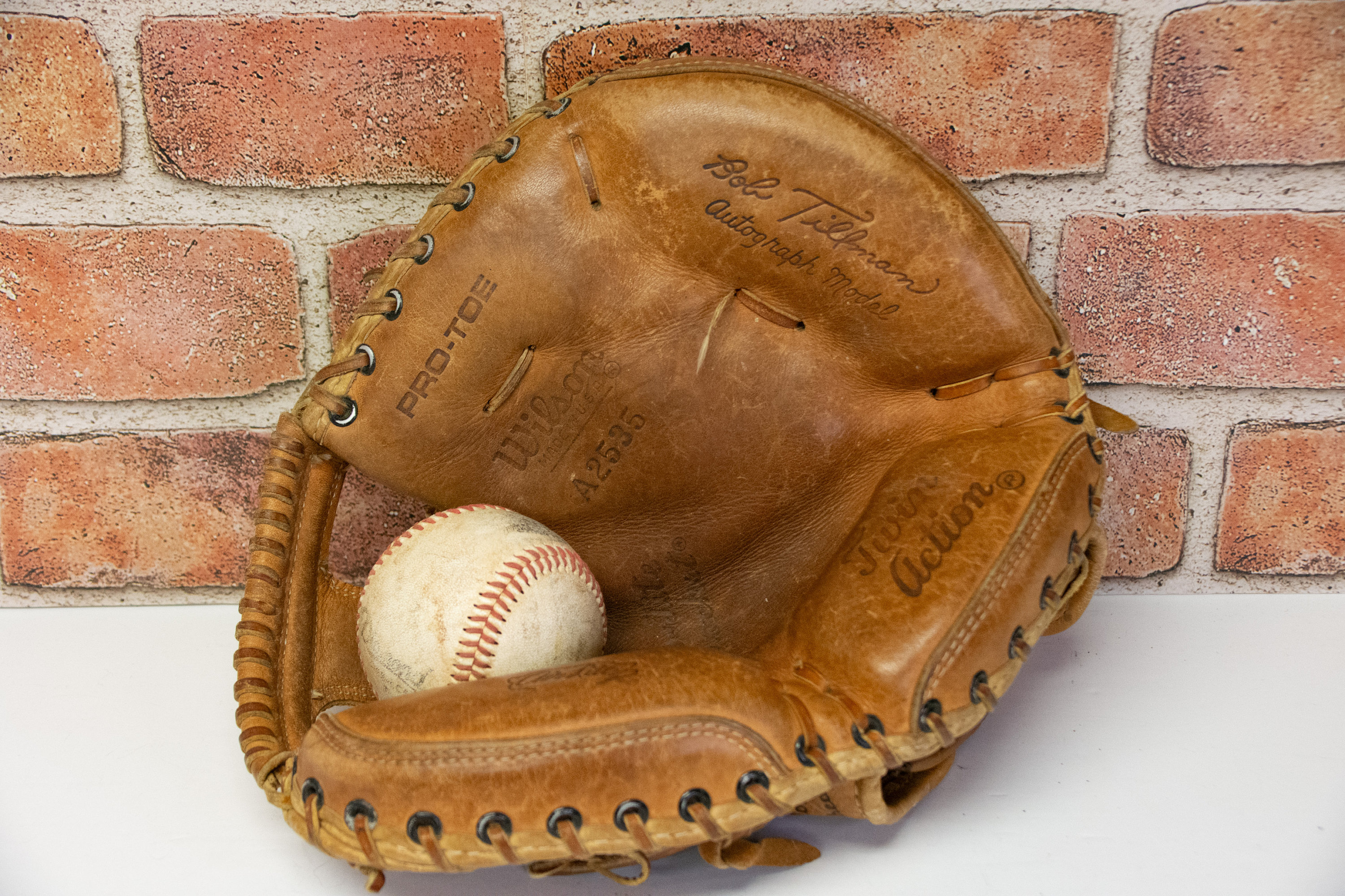 Wilson Baseball Mitt