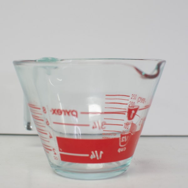 Vintage Red Enameled Glass Pyrex 1 Cup Cone Shaped Measuring Cup