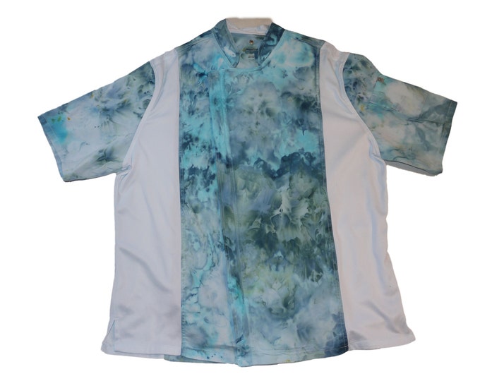 Featured listing image: Chef coat- size XL- multi color blue