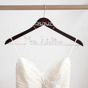 FREE SHIPPING Wedding Dress Hanger with Date, Bride Hanger, Name Hanger, Bridal Gown Hanger, Personalized Bride Gift, Bridal Shower, Engaged