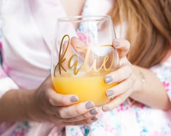 Personalized Wine Glass, Bridesmaid Gift, Script Name