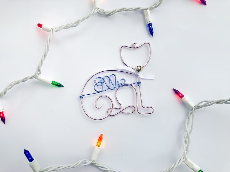 Personalized Cat Pet Ornament Handcrafted Wire Cat with Pet's Name Cat Christmas Gift, Pet Lover Gift, Pet Memorial, Pet Gift image 1