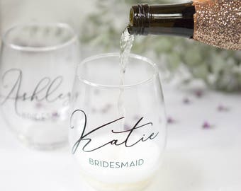 Script Personalized Wine Glasses, Bridesmaid Gifts, Custom, Bridesmaid Glass, Bridal Party Gifts, Wedding Toast,Wedding Morning,Engraved