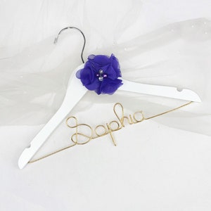 Flower Girl Hanger, Wedding Hanger, Bride Hanger, Custom Name Hanger, Flower Girl Gift, Children&#39;s Hanger, Kid Hanger, New Baby, Girl Gift