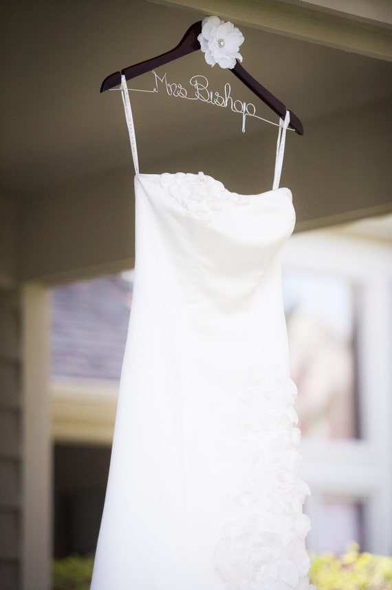 Wedding Dress Hanger, Bride Hanger, Wedding Hanger, Personalized Hanger, Bridesmaid Hangers, Bride Gift, Bridal Shower,Engagement,Bridesmaid