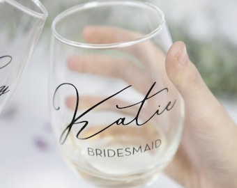 Script Personalized Wine Glass, Bridesmaid Proposal, Bridal Party Gift