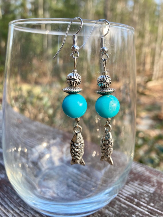 Etsy fish best sale earrings
