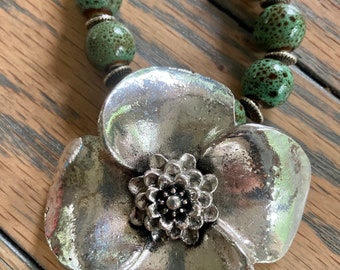 Spring Bloom necklace