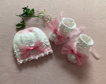 So Sweet Baby Girl Big Bow Hat and Bootie Shoe Set, 0-3m