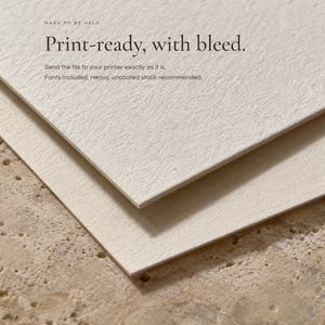 Puede incluir: Dos hojas apiladas de papel texturizado de color blanco roto con el texto: MADE TO BE HELD, Print-ready, with bleed. Send the file to your printer exactly as it is, Fonts included. Heavy, uncoated stock recommended.
