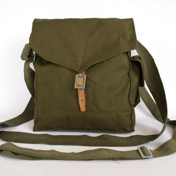 Vintage Military Bag, 1960's Green Cotton Canvas Messenger Bag, Crossbody Bag, Unisex bag