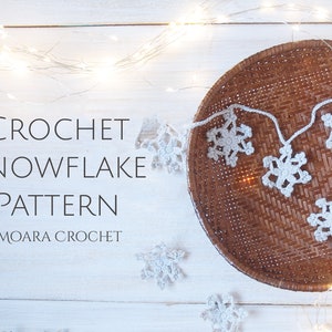 Crochet Snowflake Pattern - Perfect for Christmas tree decorations or as a Winter crochet garland. Full writtten photo tutorial.