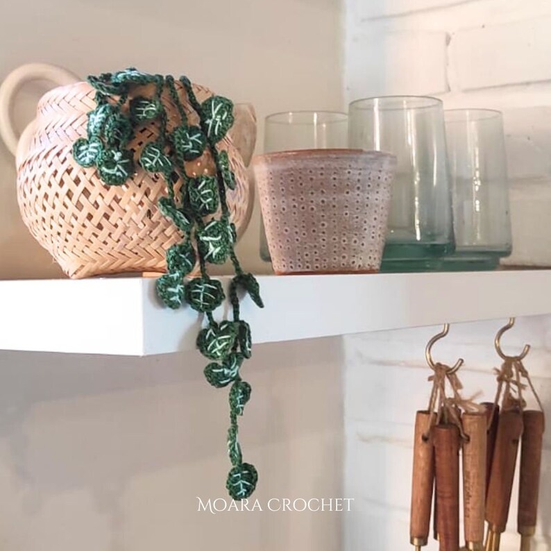 Falling Hearts Pattern Crochet Succulent Falling Hearts Pattern - Step by Step Crochet PDF ...