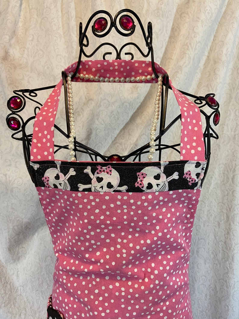 Reversible Apron in Sparkly Skulls with Sassy Pink Bows, and Pink Polka Dots. Hot and Sweet for those wild nights in the kitchen... image 3