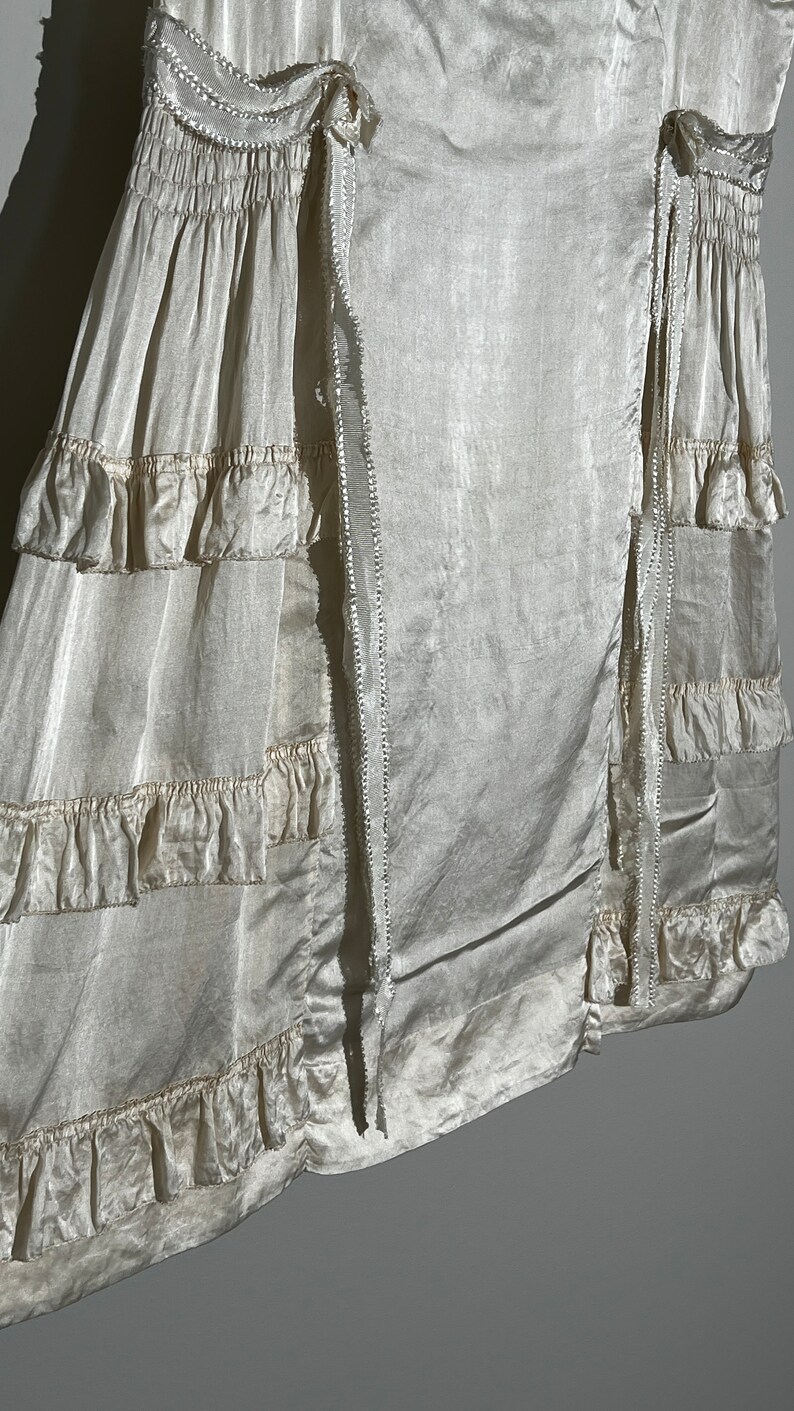 The Rose - Vintage 1920s Cream Ecru Drop Waist Silk Satin Flapper ...