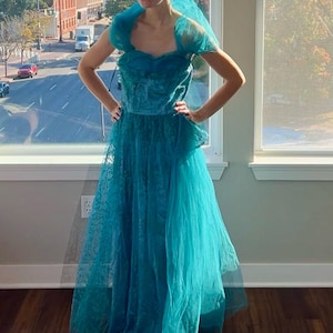 the Frenchie // Vintage 1950s Handmade Teal Strapless Crumb Catcher Tulle Flocked Lace Prom Dress Party Shawl S/M Bust 34&quot; Waist 28.5&quot;