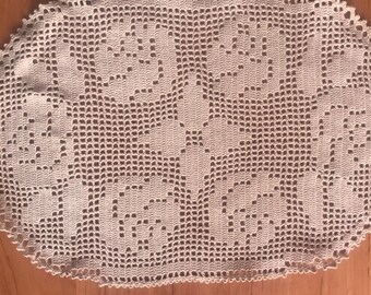Ecru Oval Crochet Placemat, Vintage Rustic Table Decoration, Cotton HandmadeTable Centerpiece