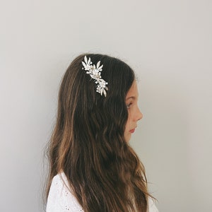 Ivy Handmade Exquisite Silver, Pearl, and White Painted Enamel Headpiece Hair Comb for a Charming Flower Girl image 7