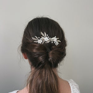Ivy Handmade Exquisite Silver, Pearl, and White Painted Enamel Headpiece Hair Comb for a Charming Flower Girl image 8