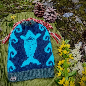Gorro de lana noruega con estampado de ballena y rastas • Pañuelo holgado estilo boho (54 cm)