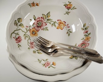 Florganza Ironstone Matching Bowls Made in Japan - Set of 2