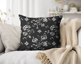 Black Floral Slub Pillow Cover: Modern Farmhouse Style