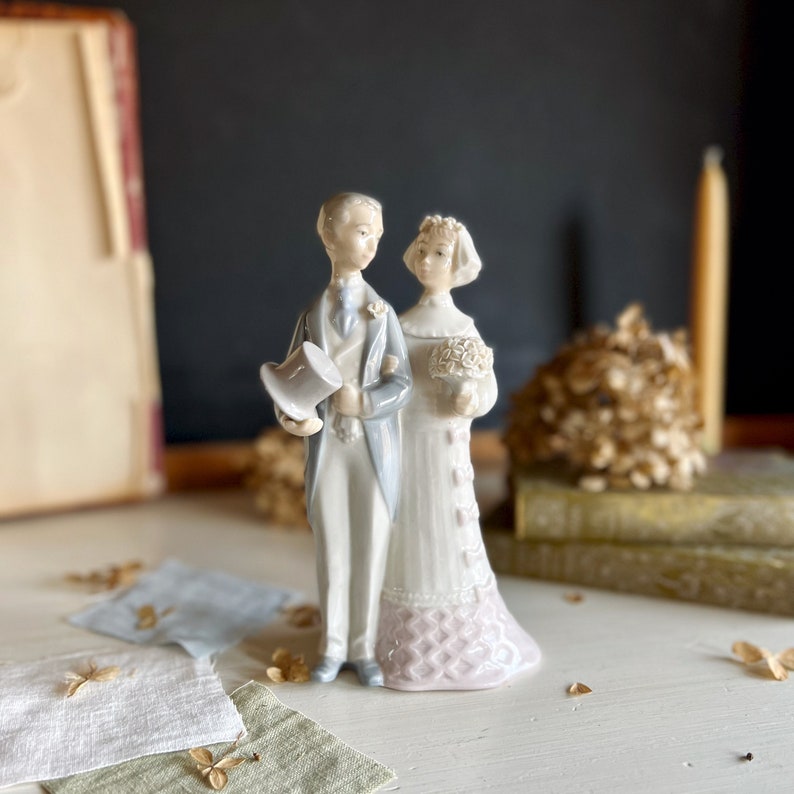 Vintage Lladro Wedding Couple, Lladro Bride and Groom Figurine, Made in Spain, Porcelain Figurine, Wedding Gift, Anniversary Gift, 1970s image 1