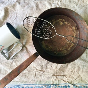 Early Copper Cooking Pot, Antique Dovetail Cooking Pot, Primitive Copper Pot, Rustic Copper Pan, Farmhouse Kitchen, Vintage Cabin Decor,