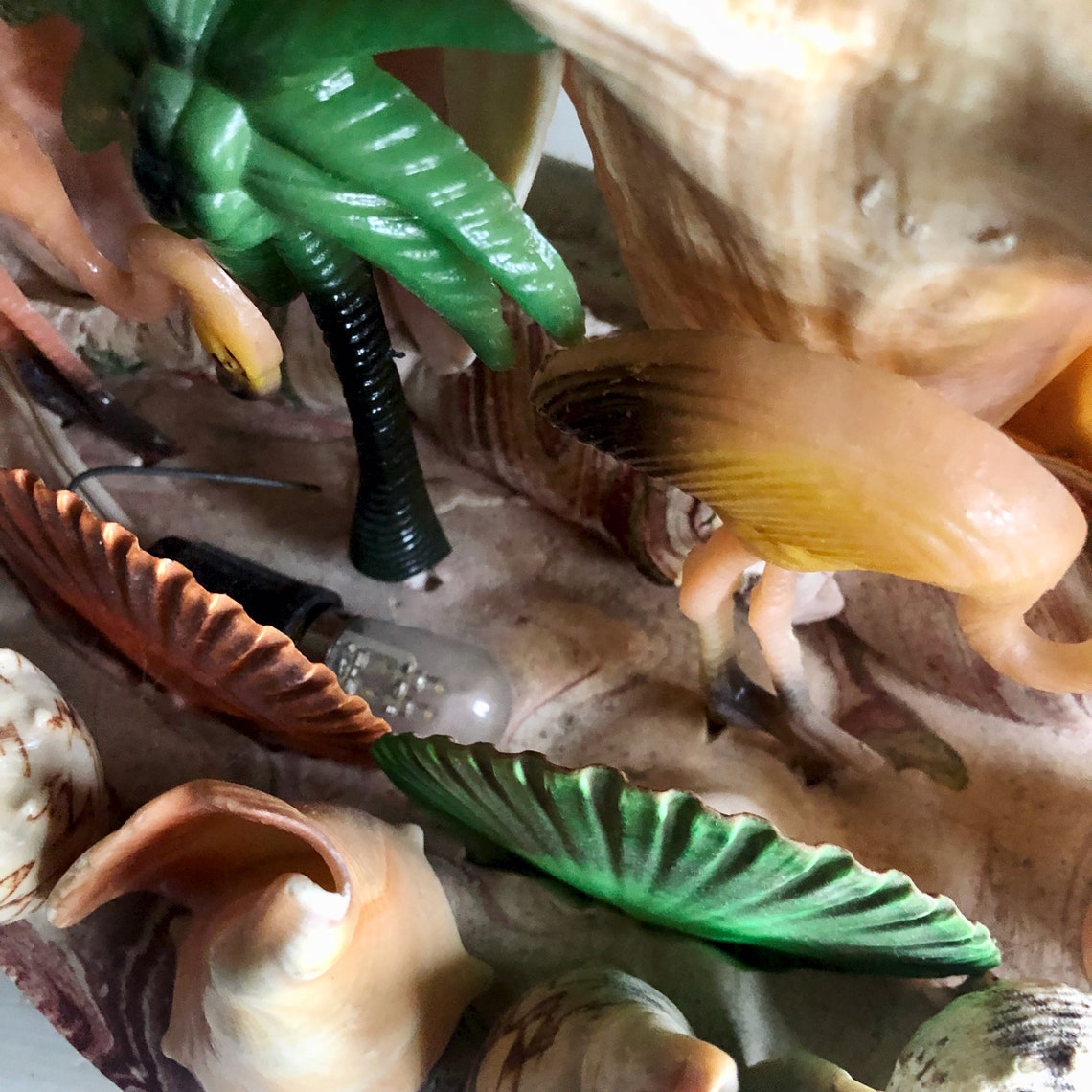 Retro Conch Shell and Flamingo TV Lamp 1950s TV Lamp Etsy