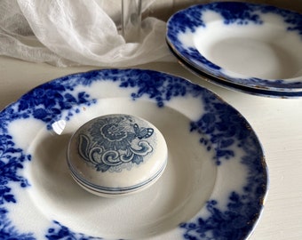 Antique Grindley Ironstone Flow Blue Bowls, Grindley Margeurite, English Antique, Cobalt Blue, Antique China, Mix and Match Dinnerware