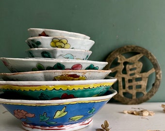 Antique Chinese Peasant Bowls, Hand Painted Porcelain Bowls, Set of 8, Rustic Bowls, Colorful Bowls, Asian Decor, Rice Bowls, Vintage Bowls