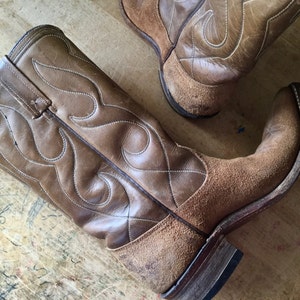 Vintage Acme Cowboy Boots: Brown Leather Flame Stitch, Size 4C