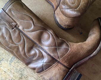 Vintage Western Cowboy Boots, Vintage Acme Leather Boots, Tan Boots, Ladies Cowboy Boots, Cowboy Boots for Women, 1960's Brown Leather Boots