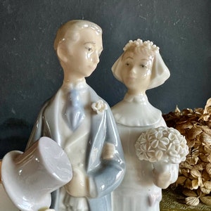 Vintage Lladro Wedding Couple, Lladro Bride and Groom Figurine, Made in Spain, Porcelain Figurine, Wedding Gift, Anniversary Gift, 1970s image 2