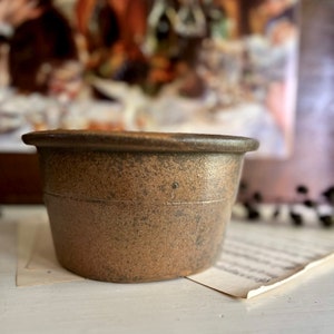 Vintage Pottery Crock Pot, Redware Crock, Rustic Pottery, Cottage Farmhouse Decor, Simple Utilitarian Pot, Handmade Pottery image 3