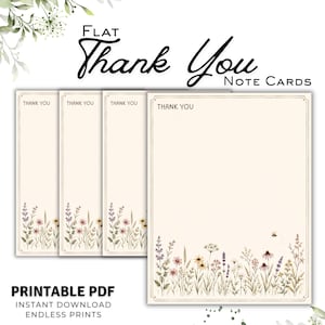 Peut inclure: Quatre cartes de remerciement plates rectangulaires avec un fond crème et une bordure fine. Chaque carte présente le texte THANK YOU dans le coin supérieur gauche et une illustration colorée de fleurs sauvages et une petite abeille en bas.
