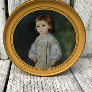 Vintage Cookie Tin. Vintage art cookie tin. Small artful tin.