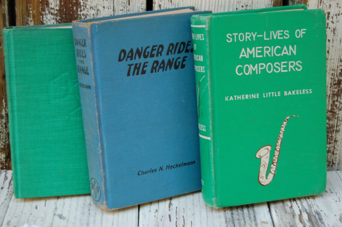 Vintage Books in Green and Blue. Vintage Library Books. Shabby Etsy Norway
