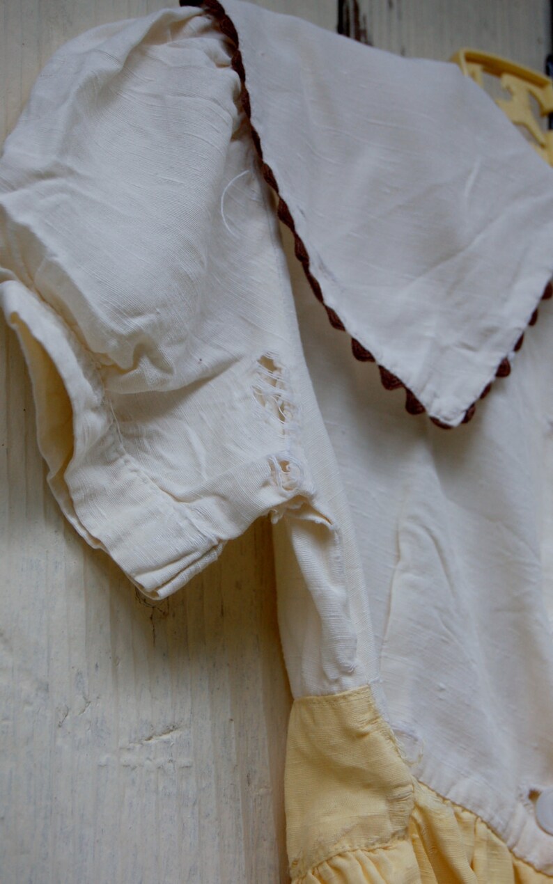 Size 2T4T toddler dress with rick rack Vintage Toddler Shabby dress Yellow toddler dress
