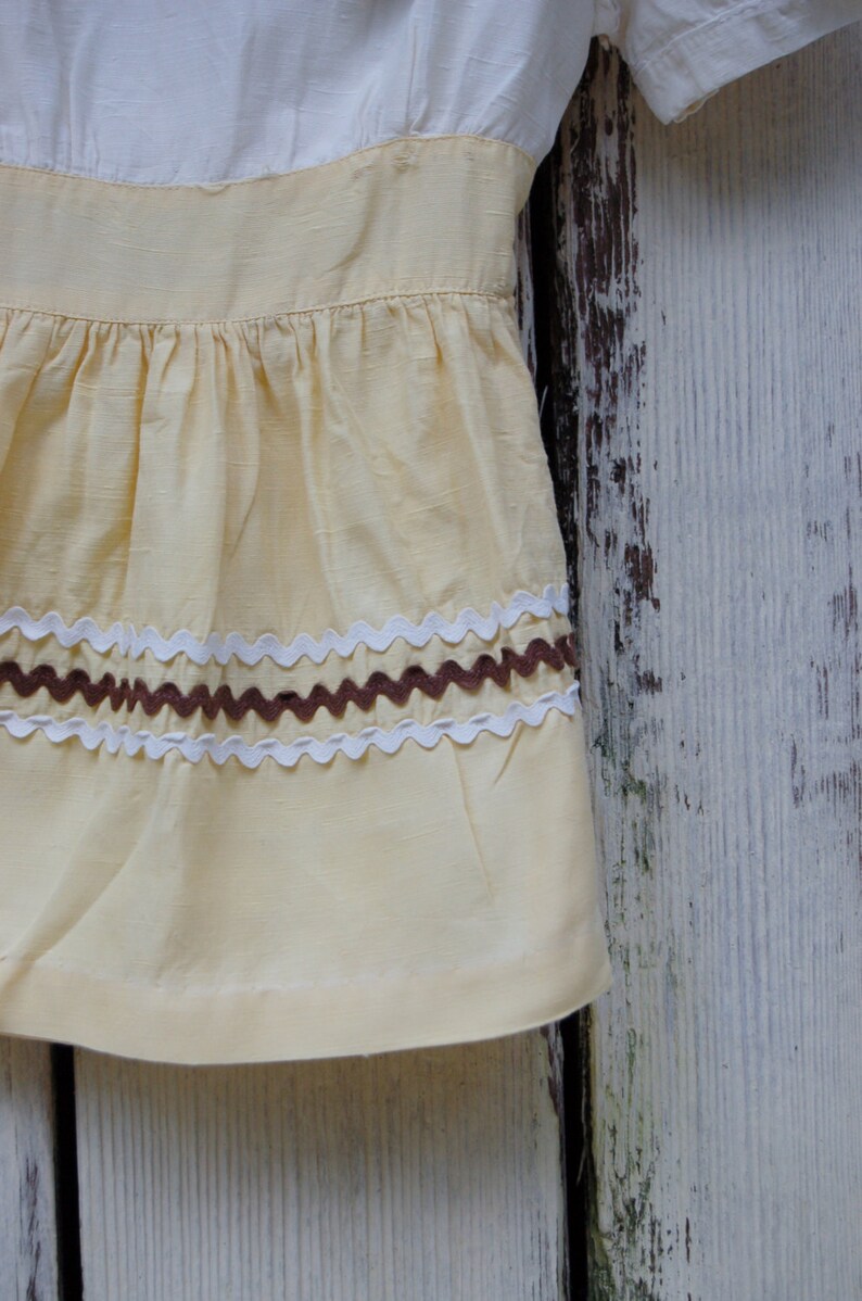 Size 2T4T toddler dress with rick rack Vintage Toddler Shabby dress Yellow toddler dress