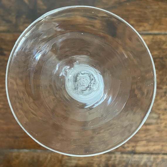 アンティークのジョージ3世ダブルシリーズ不透明ツイストワイン