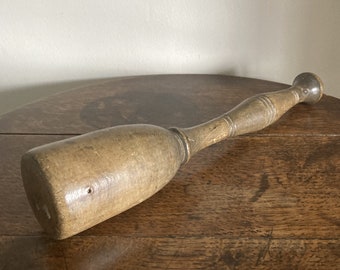 Antique Victorian sycamore food masher c. late 19th century