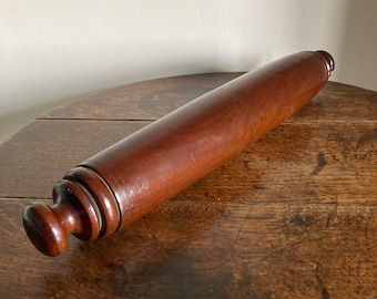 Antique Victorian treen yew wood rolling pin c. mid 19th century