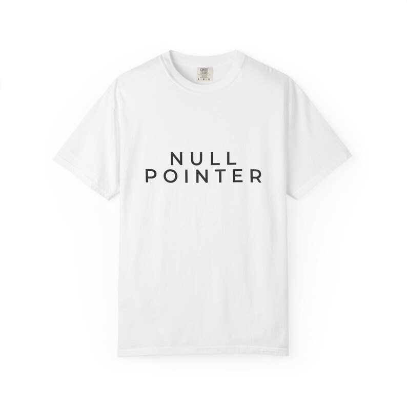 Maglietta Null Pointer, maglietta da programmatore, t-shirt da sviluppatore software, regalo per sviluppatori Java, maglietta per programmazione, t-shirt da ingegnere AI, Comfort Colors 1717 immagine 2